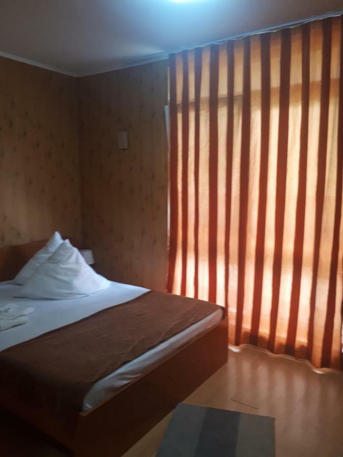 Pensiunea Valea Negrasului Trăisteni Exterior foto